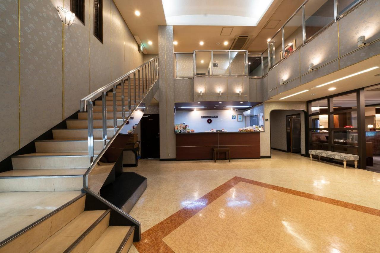 Hotel Aunties Toyota  Extérieur photo